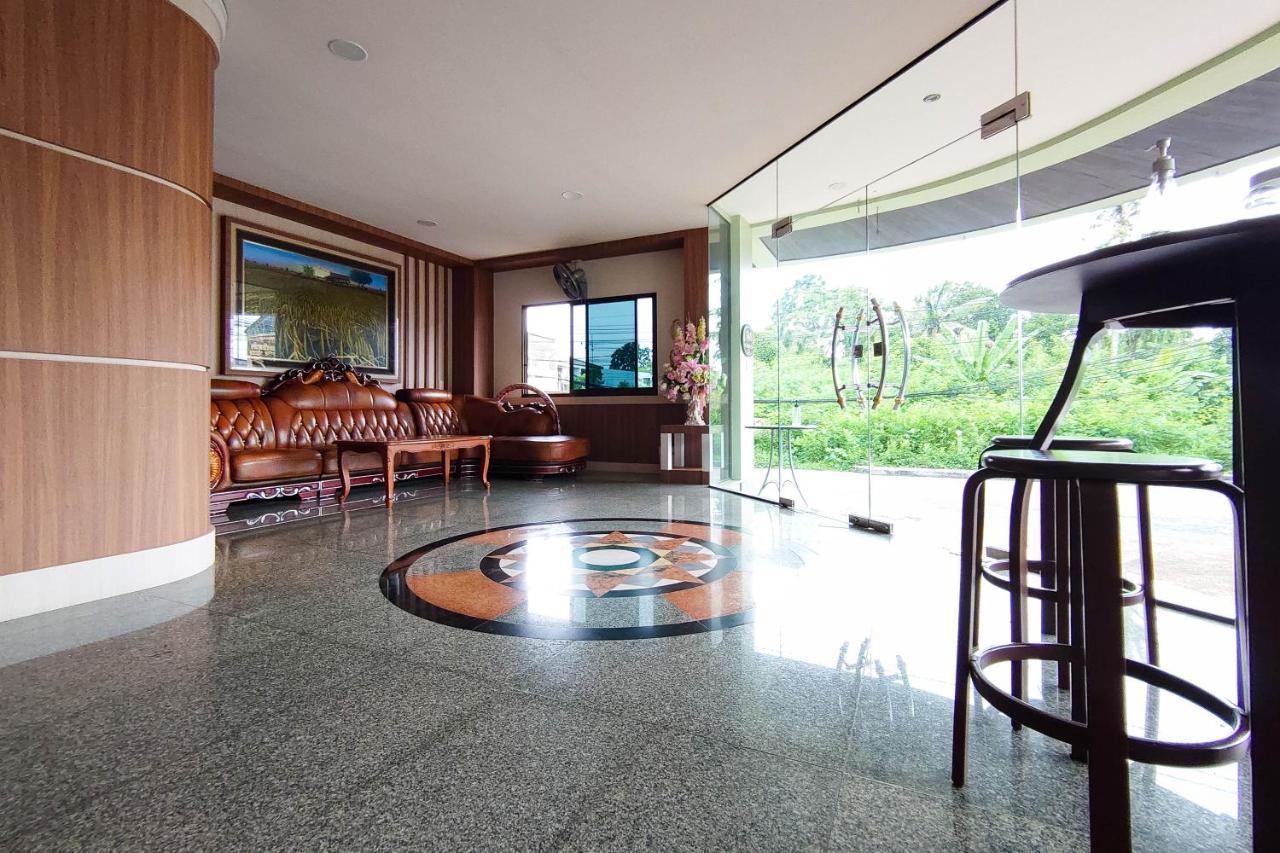 Perfectroom Mansion Хатъяй Экстерьер фото